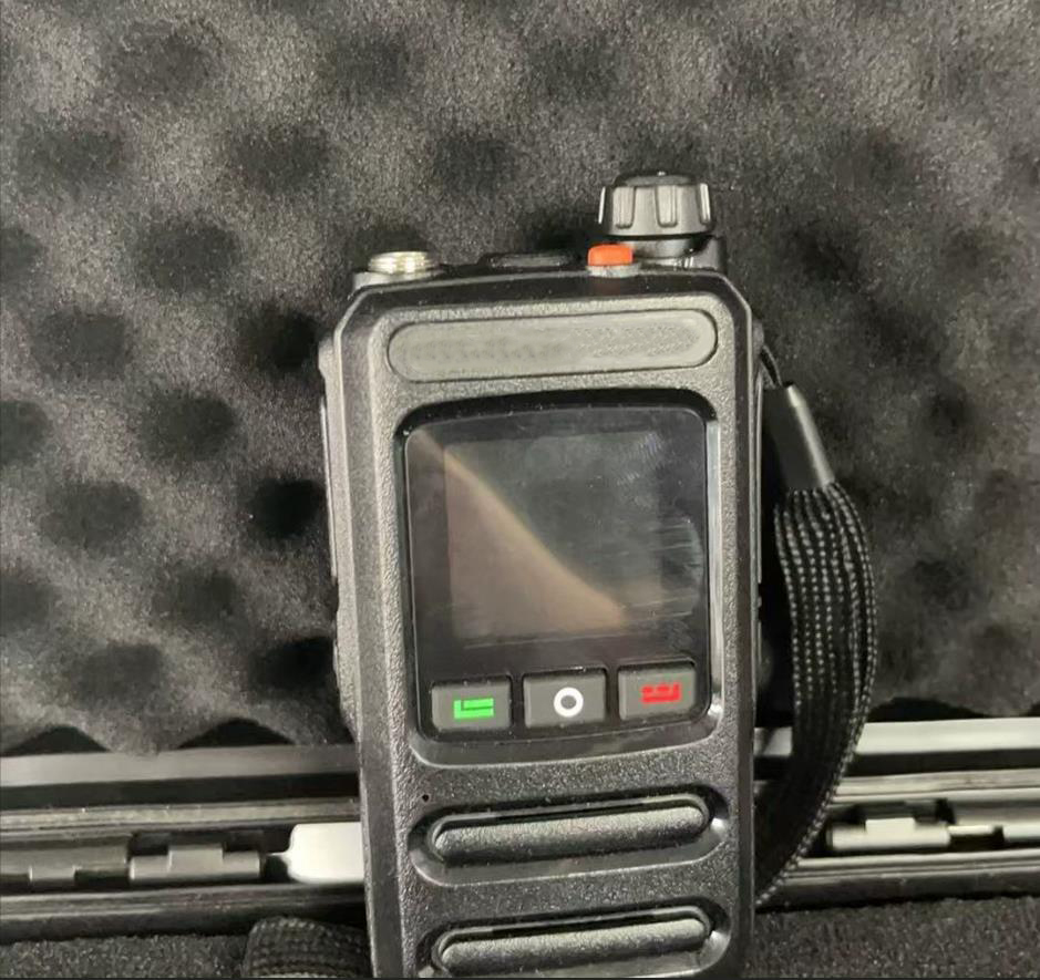 Drone Battery Alarm - เครื่องตรวจจับโดรน 30MHz-6.4GHz รองรับการตรวจจับโดรนแบบมือถือ พร้อมสัญญาณเตือนภัย ระยะตรวจจับได้ไกลถึง 3~5